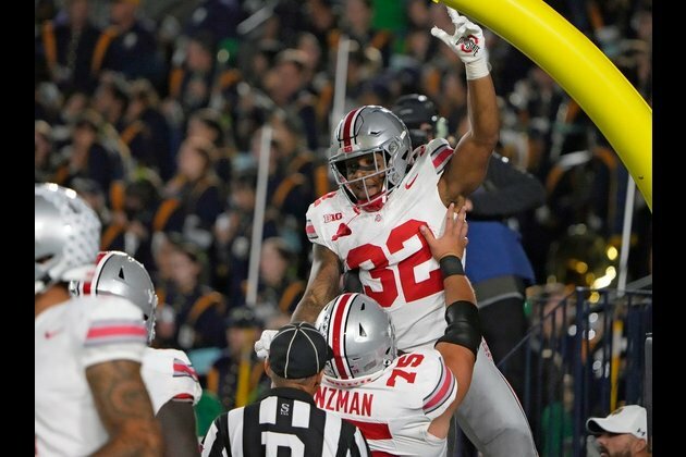 Ohio State climbs to No. 4 in Top 25 after win at Notre Dame