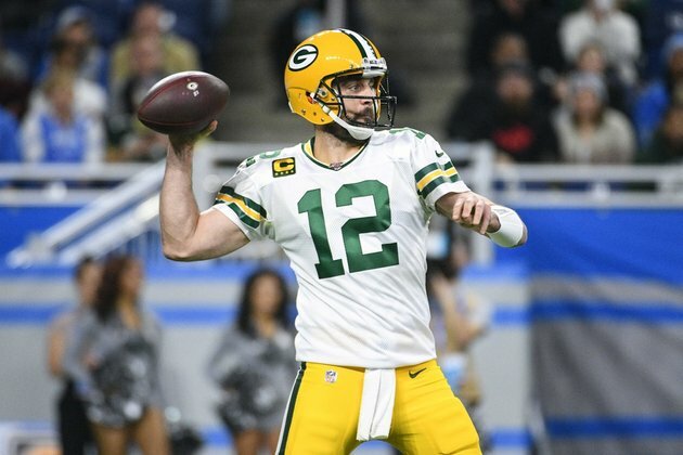 Wounded Lions brace for revved up Rodgers, Packers