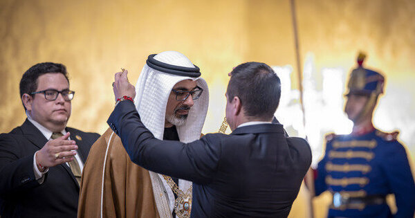 President of Ecuador honours Crown Prince of Abu Dhabi with National Order of Merit