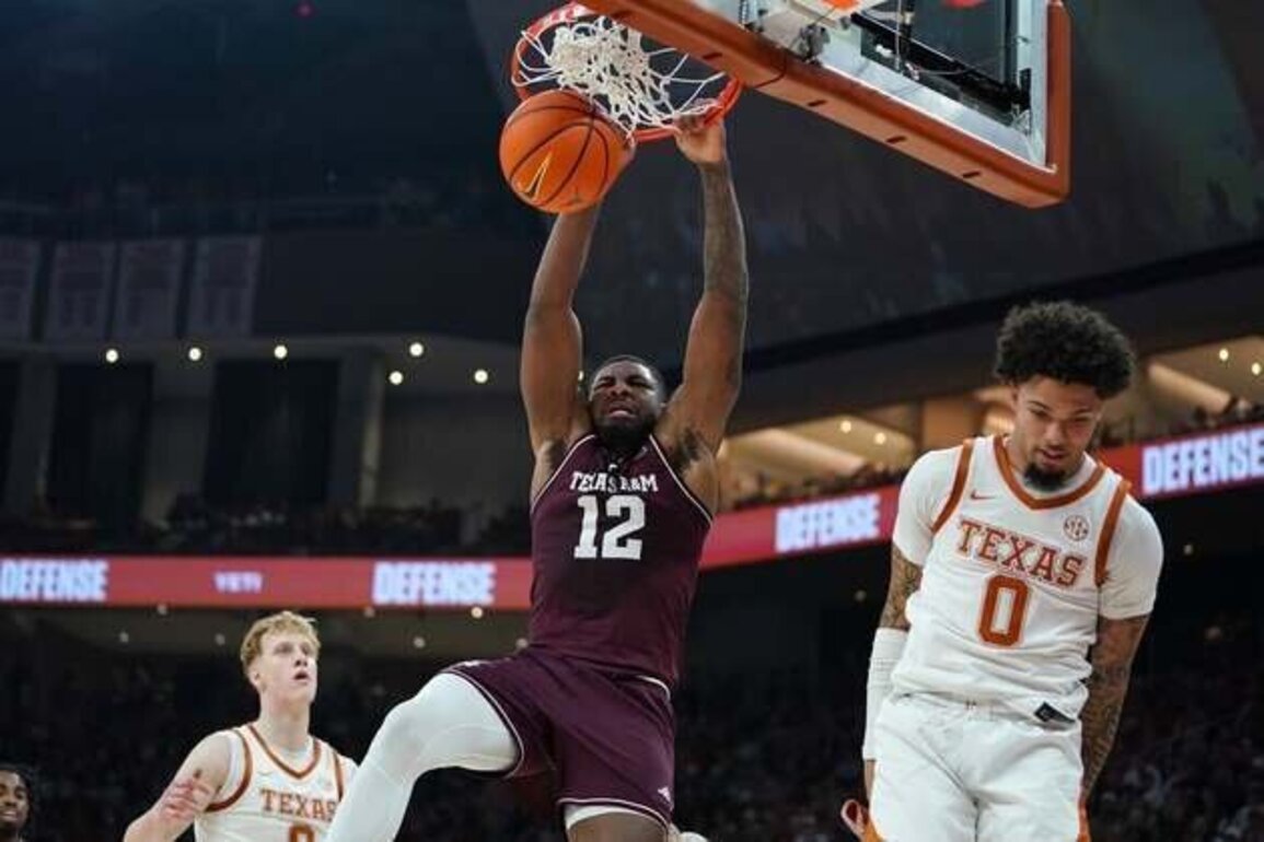 Texas A&M holds off Texas, ends long drought in Austin