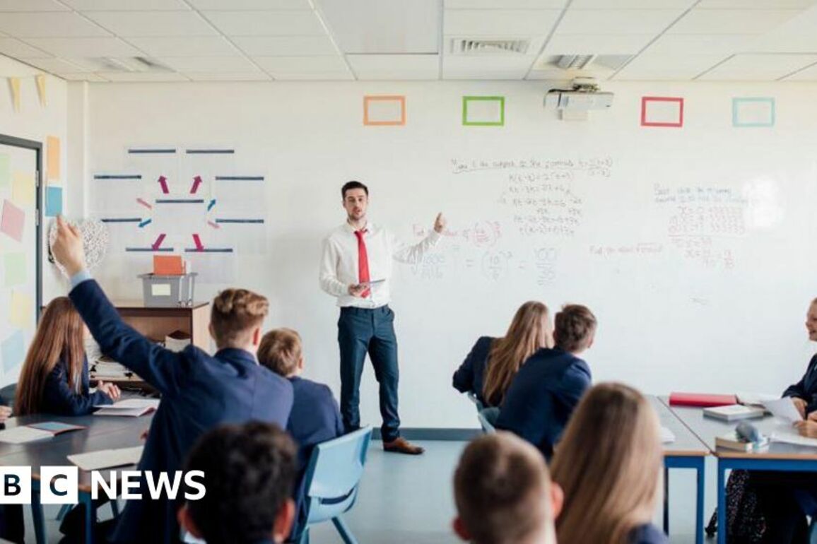 Secondary school behaviour declines in Wales, with call for action