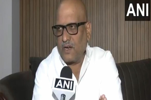 "Badbolapan, inappropriate": Congress' Ajay Rai slams Nishikant Dubey for remarks on SC