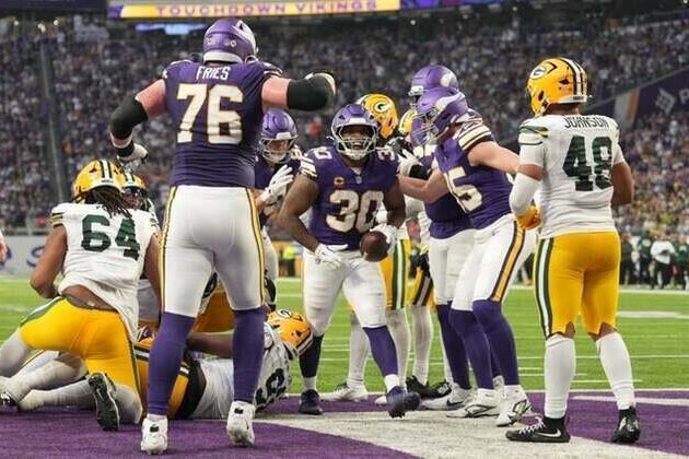 Vikings close season on high note vs. playoff-bound Packers