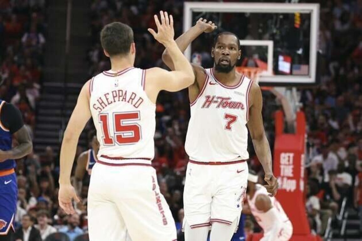 Confident Rockets aim to extend win streak vs. visiting Bucks