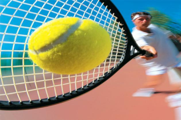 French Open roundup: China's Zheng starts strong, Zhang knocked out