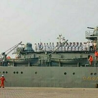 Russian warship continues African tour 