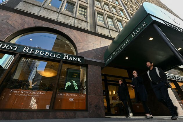 Leading US banks rescue distressed lender