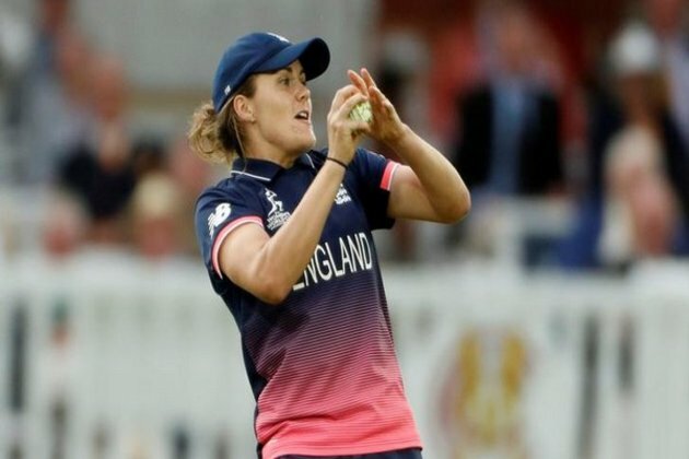 Natalie Sciver continues to lead Surrey Stars