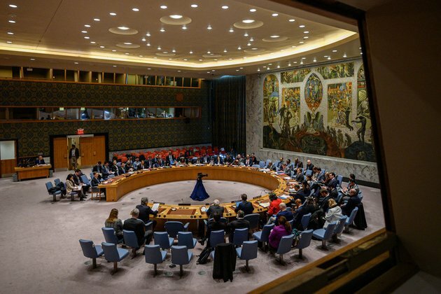 Attempts to isolate Russia have failed EU member