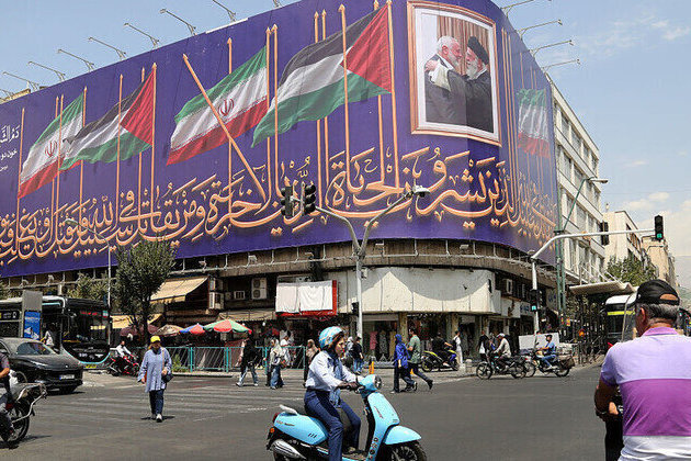 Iran says Hormuz deal nearing completion