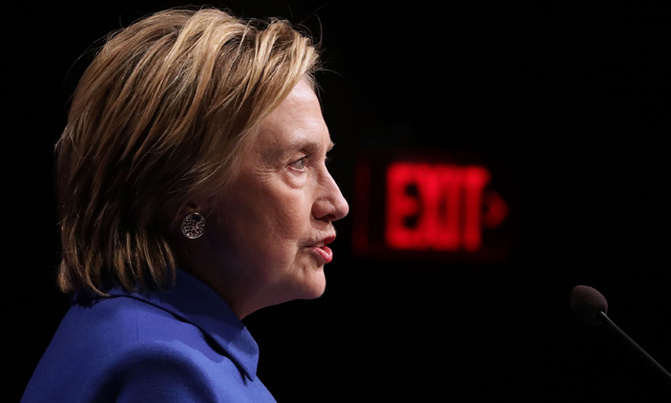 Clinton says election exposed deep divisions in US Clinton says election exposed deep divisions in US