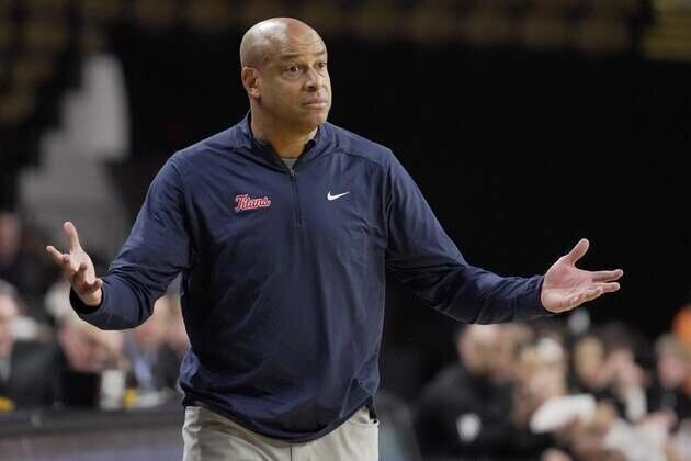 Detroit Mercy hit with postseason ban over academics