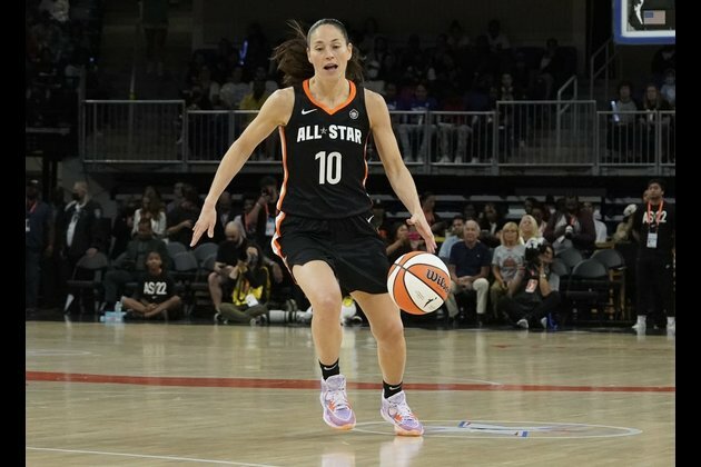 Sue Bird leads Storm into second half against Wings