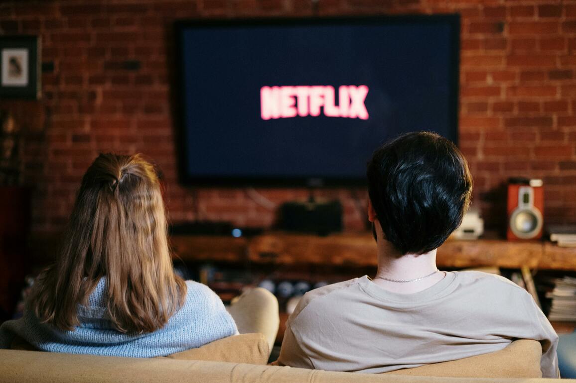 Netflix rides ‘Squid Game’ surge but keeps revenue goals cautious