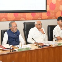Gujarat CM directs to promote Eco-Tourism in protected forest areas and to frame visitor policy guidelines