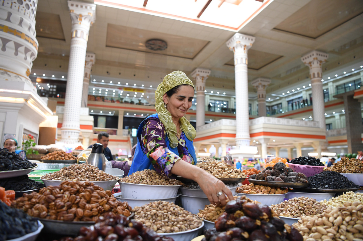 (WorldInFocus)CENTRAL ASIAN COUNTRIES-CUISINE