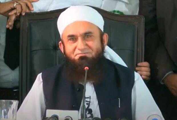 Maulana Tariq Jamil: If VPNs un-Islamic, should mobile phones also be banned?