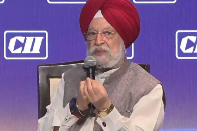 India has 60 days of crude, 60 days of LNG and 45 days of LPG, there is no problem on supply side: Hardeep Puri