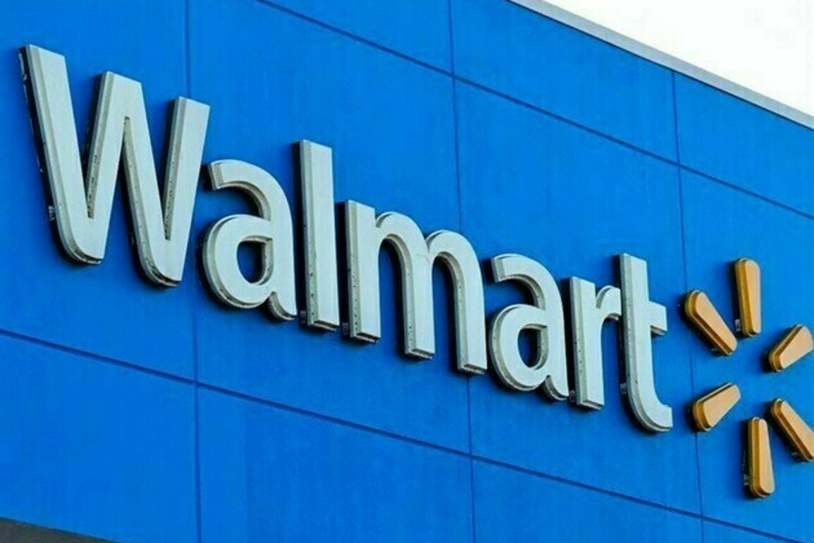11 Stabbed at Walmart in Michigan, Suspect in Custody