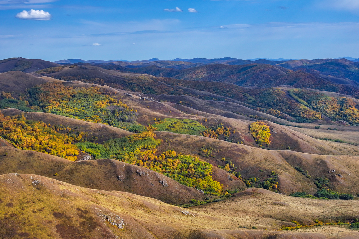 CHINA-INNER MONGOLIA-JARUD BANNER-HANSHAN MOUNTAIN NATIONAL NATURE RESERVE-AUTUMN SCENERY (CN)