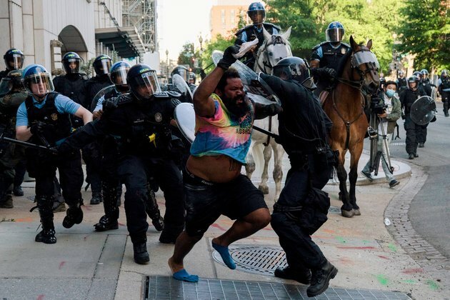 Poll: Most Americans Disagree with Trump&#039;s Approach to Police Reform