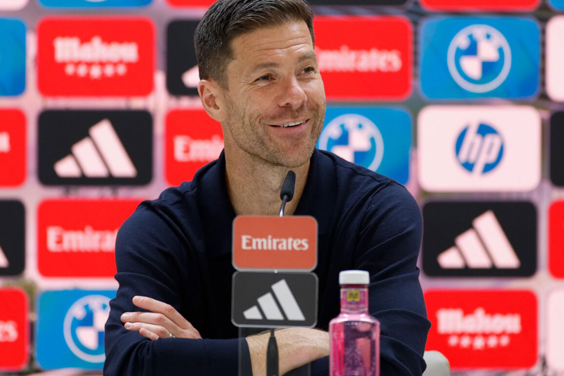 "We will talk": Real Madrid boss Alonso on Vinicius' angry sub reaction