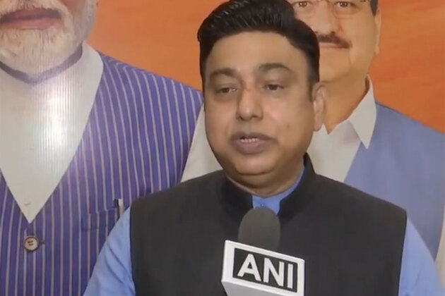 "Tejashwi Yadav not fit to be CM in Rahul Gandhi's eyes": BJP's Syed Zafar Islam