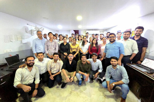 Ezyschooling Crosses 1 Million Parent Interactions, Simplifying the School Admission Journey Across India
