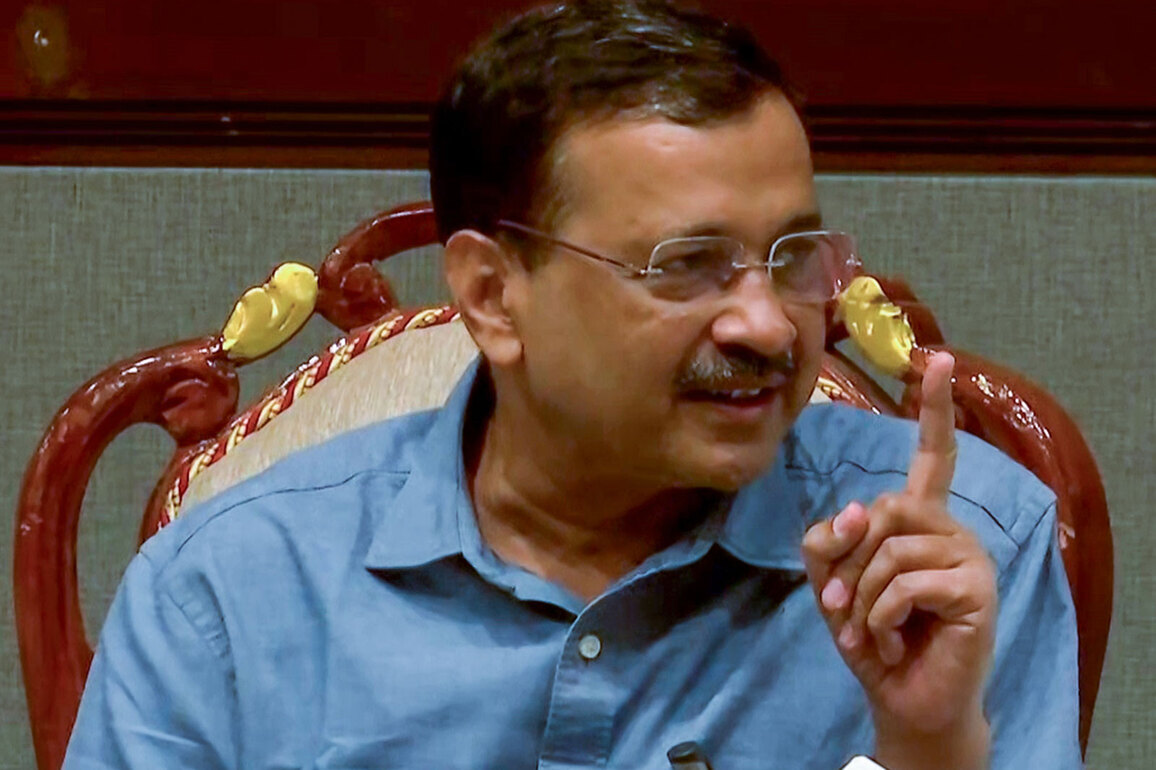 "Person's character revealed in times of trouble": Arvind Kejriwal applauds Punjab Minister Sanjeev Arora for "choosing jail over joining BJP"