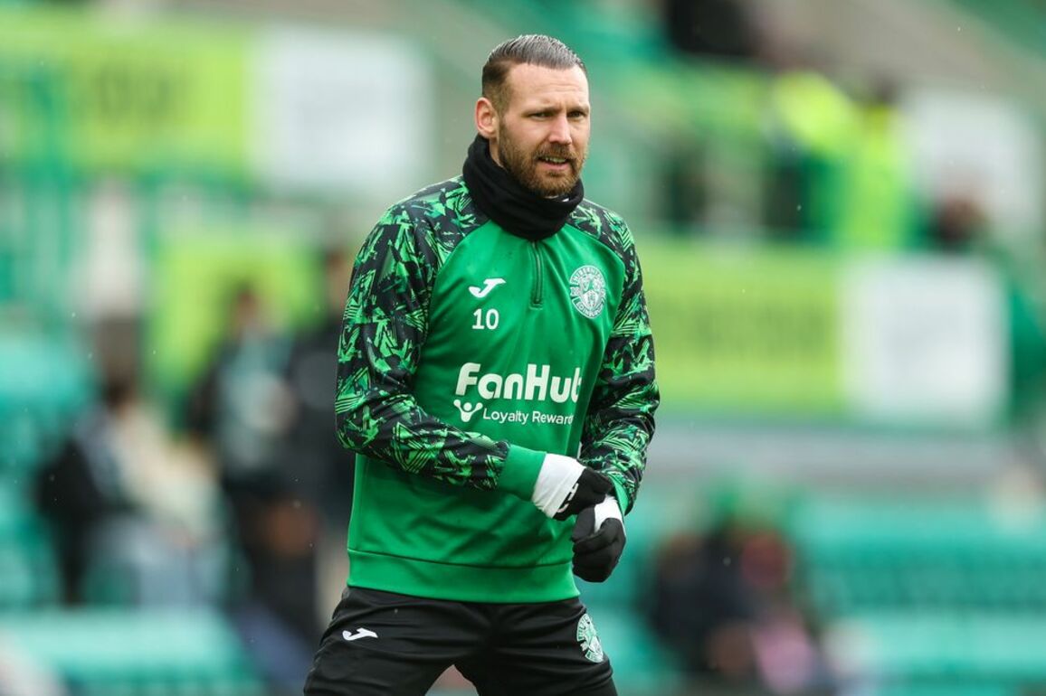 Hibernian FC - Team News- Dundee (H)&nbsp;