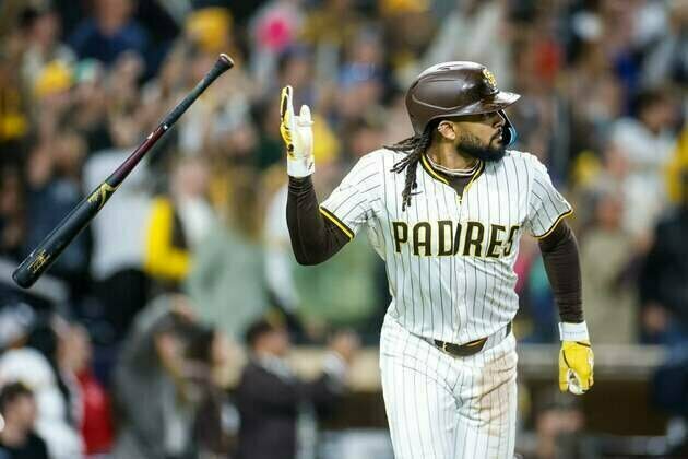 Padres host Cubs, look to move to 12-0 at home to start season
