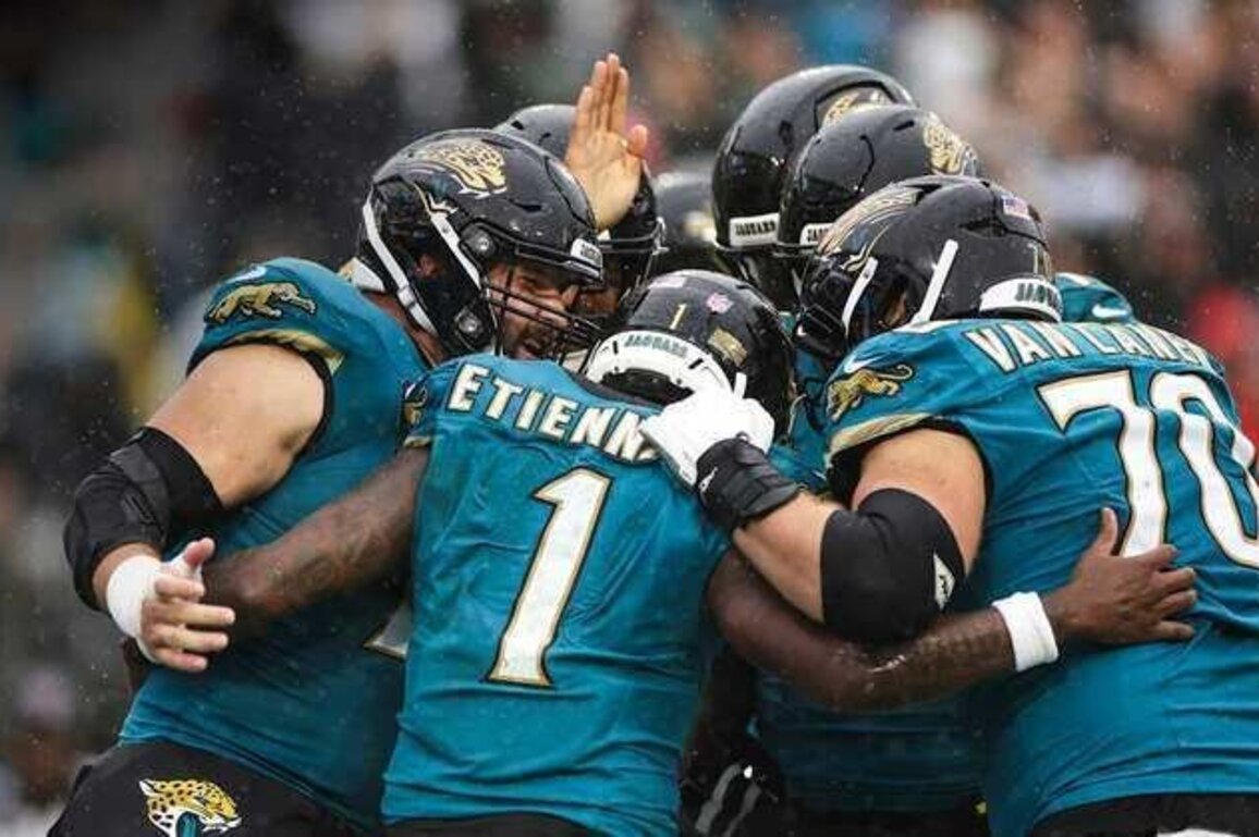 O-Zone Late Night, Week 14: Jaguars 36, Colts 19