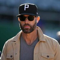Marlins promote ex-MLB manager Gabe Kapler to GM