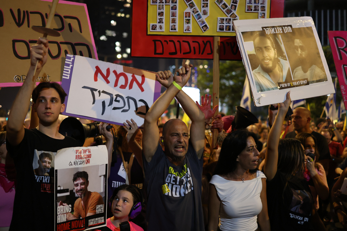 ISRAEL-TEL AVIV-GAZA CITY TAKEOVER-PROTEST