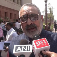 "Those misleading muslims on CAA are doing the same today": Union Minister Giriraj Singh on Waqf Bill