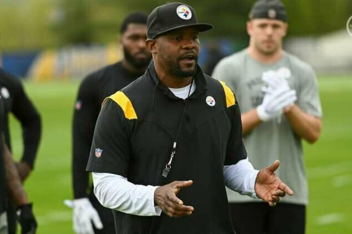 Tomlin on Flores, timeout vs. NE, Wentz