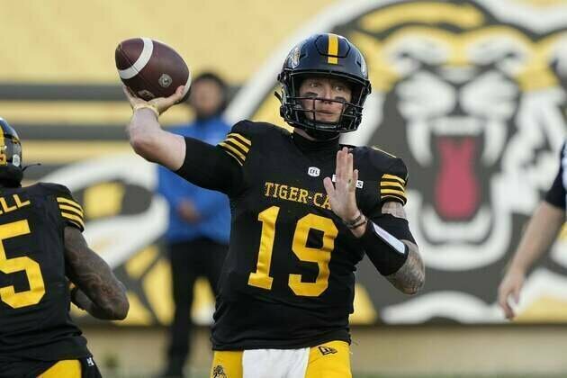 Bo Levi Mitchell chasing 4,000 yards as Tiger-Cats face Elks