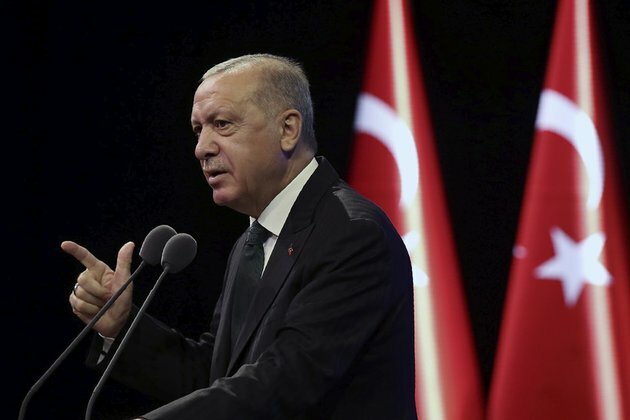 Erdogan comments on tanks for Ukraine