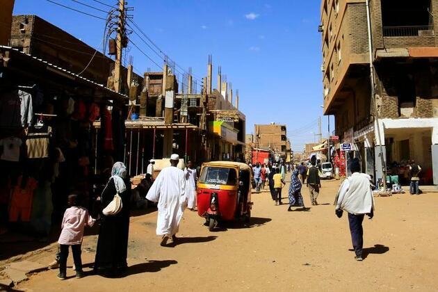 Letter from Mideast: A Sudanese teacher, a student of loss