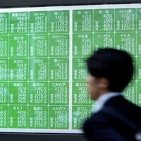 Tech stocks push Nikkei to record high