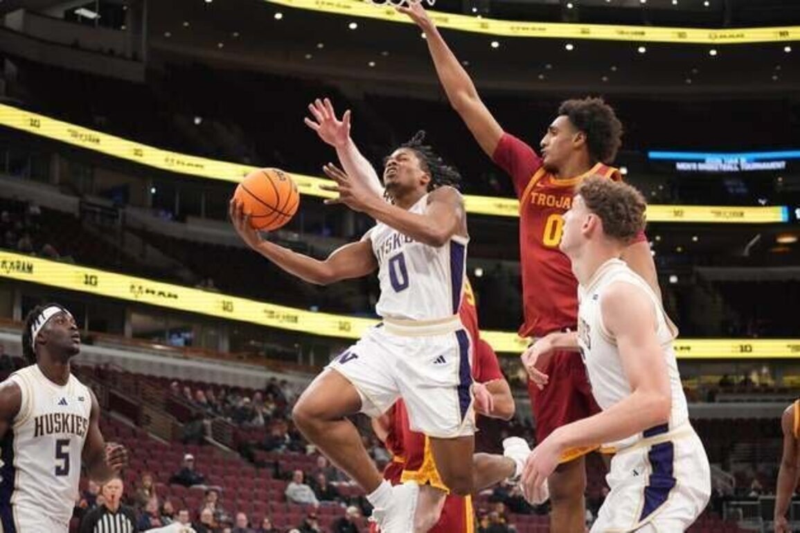 Zoom Diallo paces Washington to double-OT win over USC