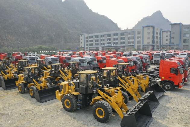 China's foreign trade sustains stable expansion despite external headwinds