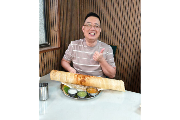 Singapore HC relishes "hearty dosai" during breakfast in Tamil Nadu