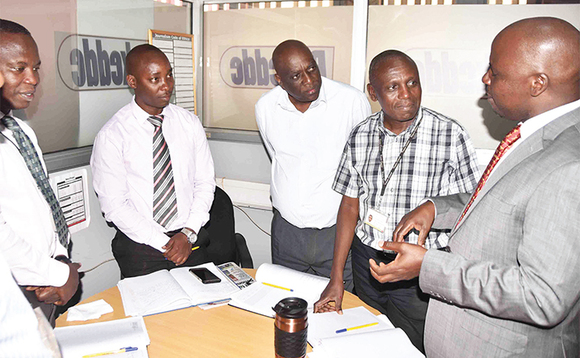 Minisita Kiwanda ( ku ddyo) ng’ayogera n’abakuhhaanya ba Bukedde. Amuddiridde ye Geoffrey Kulubya, Paul Kaddu, Semei Wessaali ne Michael Ssebbowa. Minisita Kiwanda ( ku ddyo) ng’ayogera n’abakuhhaanya ba Bukedde. Amuddiridde ye Geoffrey Kulubya, Paul Kaddu, Semei Wessaali ne Michael Ssebbowa.