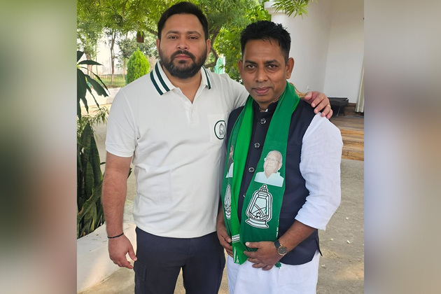 Sitting Pirpainti MLA Lalan Kumar joins RJD, quits BJP day before polls