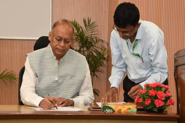 Former Defence Secretary Ajay Kumar takes charge as UPSC Chairman
