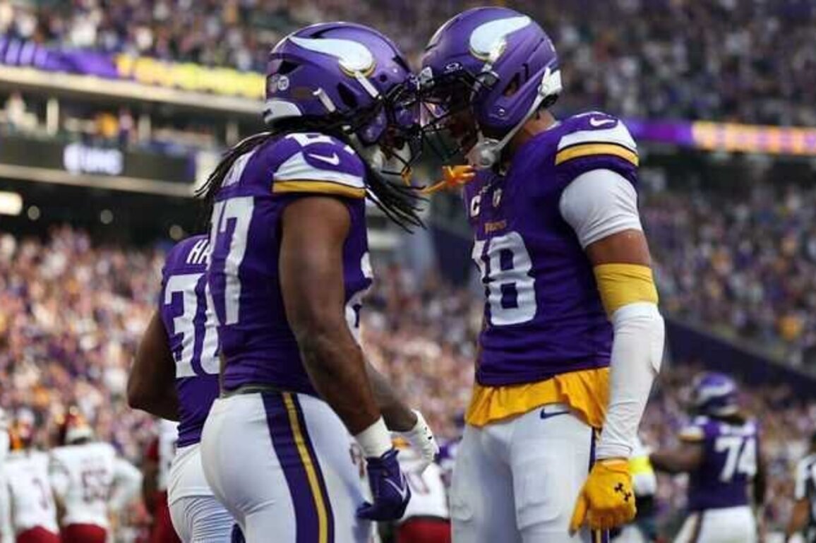 Justin Jefferson Positively Influencing Vikings Teammates
