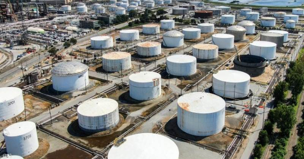 Trump says US gains majority control of 65 billion oil barrels