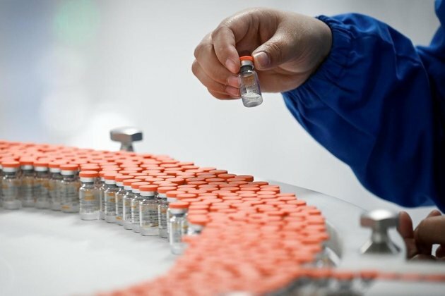 In France, &#039;mistrust of a Covid-19 vaccine is to be expected&#039;