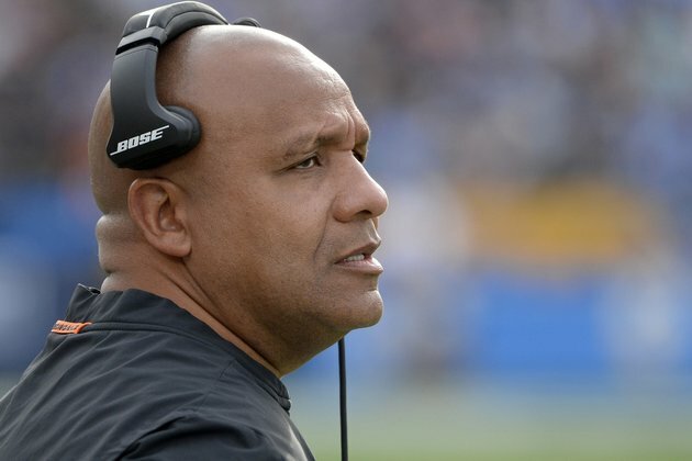 Hue Jackson wanted Browns to sign Kaepernick in 2017